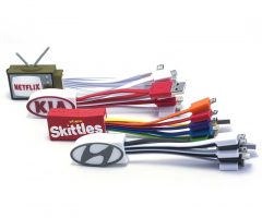 Cable 3in1 with 3D logo