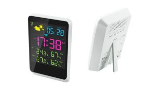 Weather station with outdoor sensor