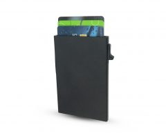 RFID blocking case for credit cards