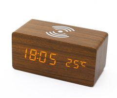 Wooden alarm clock with wireless charger DH01