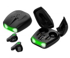 Wireless gaming headphones